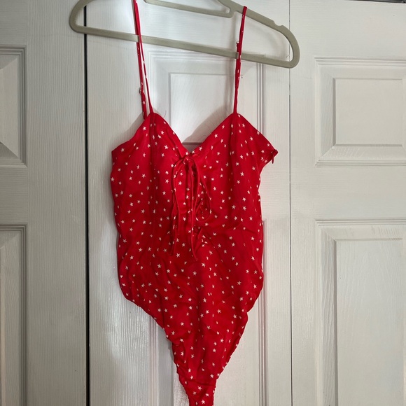 🔥3/$15🔥 NWT ZARA Bodysuit - Picture 3 of 9